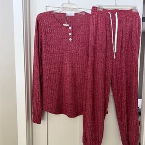 Cozy Red Lounge Set